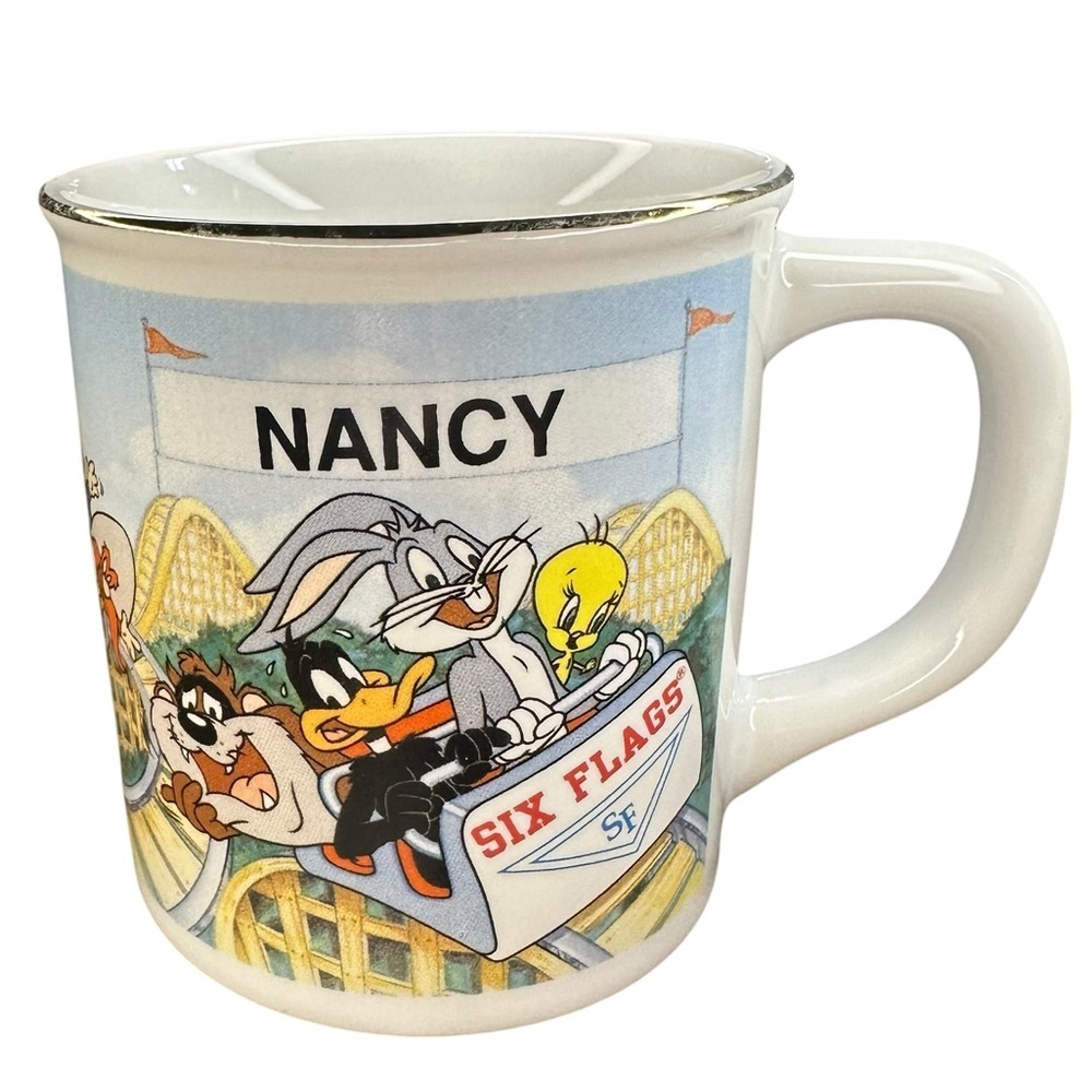 Vintage Warner Bros Six Flags Looney Tunes Ceramic Coffee Cup - Made in Japan